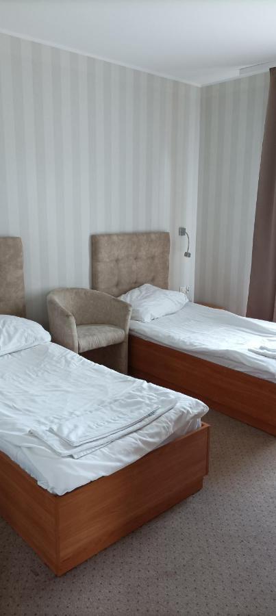 Sierosław Hotel Przylesie מראה חיצוני תמונה